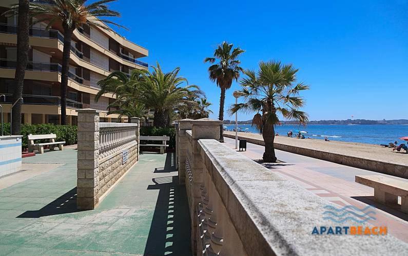 カンブリルスApartbeach Marina Playa Climatizado Y Vistas Playaアパートメント エクステリア 写真